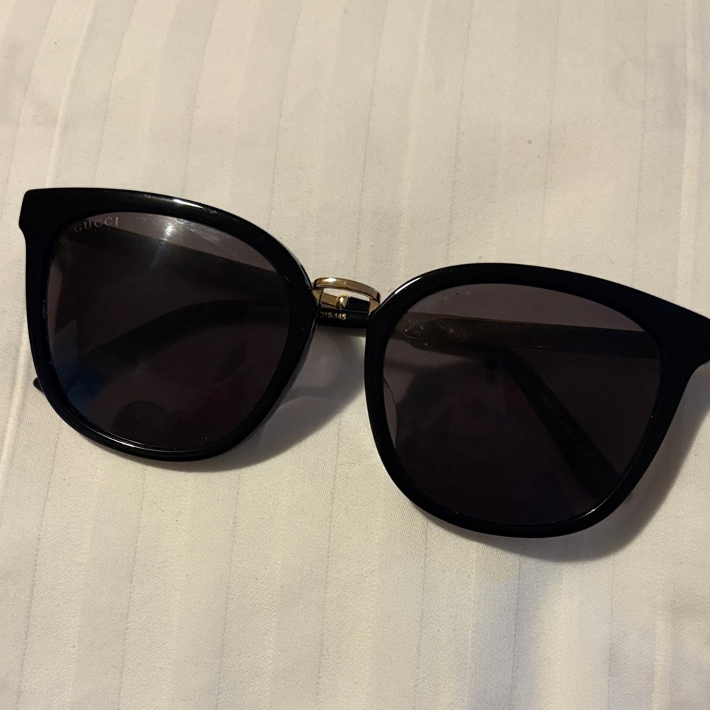 Gucci Black and Gold Sunglasses